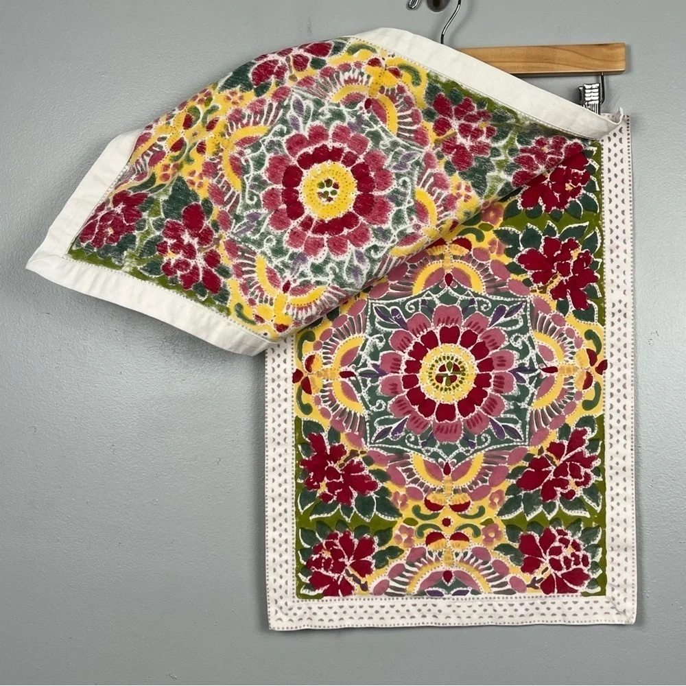 Set of 2 Pottery Barn 100% cotton block print multicolor placemats.